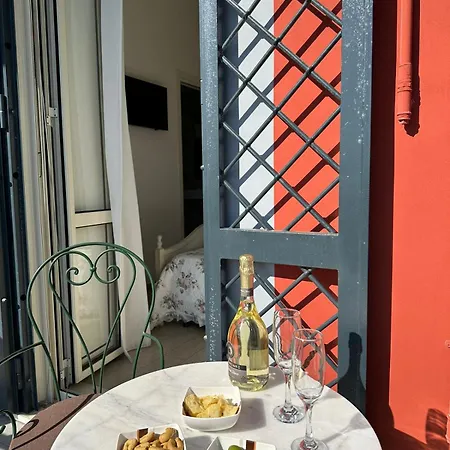 Alojamento de Acomodação e Pequeno-almoço Paura Nápoles