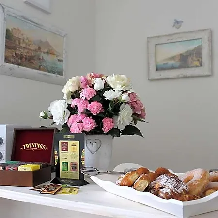 Bed and Breakfast Paura 4*