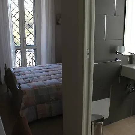 Paura Bed & Breakfast