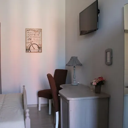 Paura Bed & Breakfast